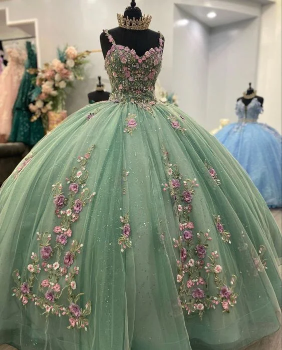 Floral Embroidered 3D Flowers Quinceanera Gown  for Girls      S5093