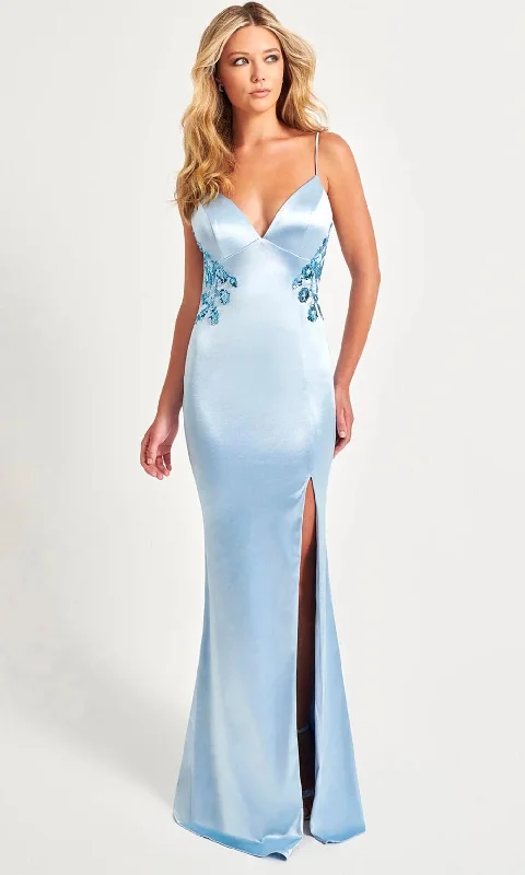 Faviana 11062 - V-Neck Crisscross Back Prom Gown